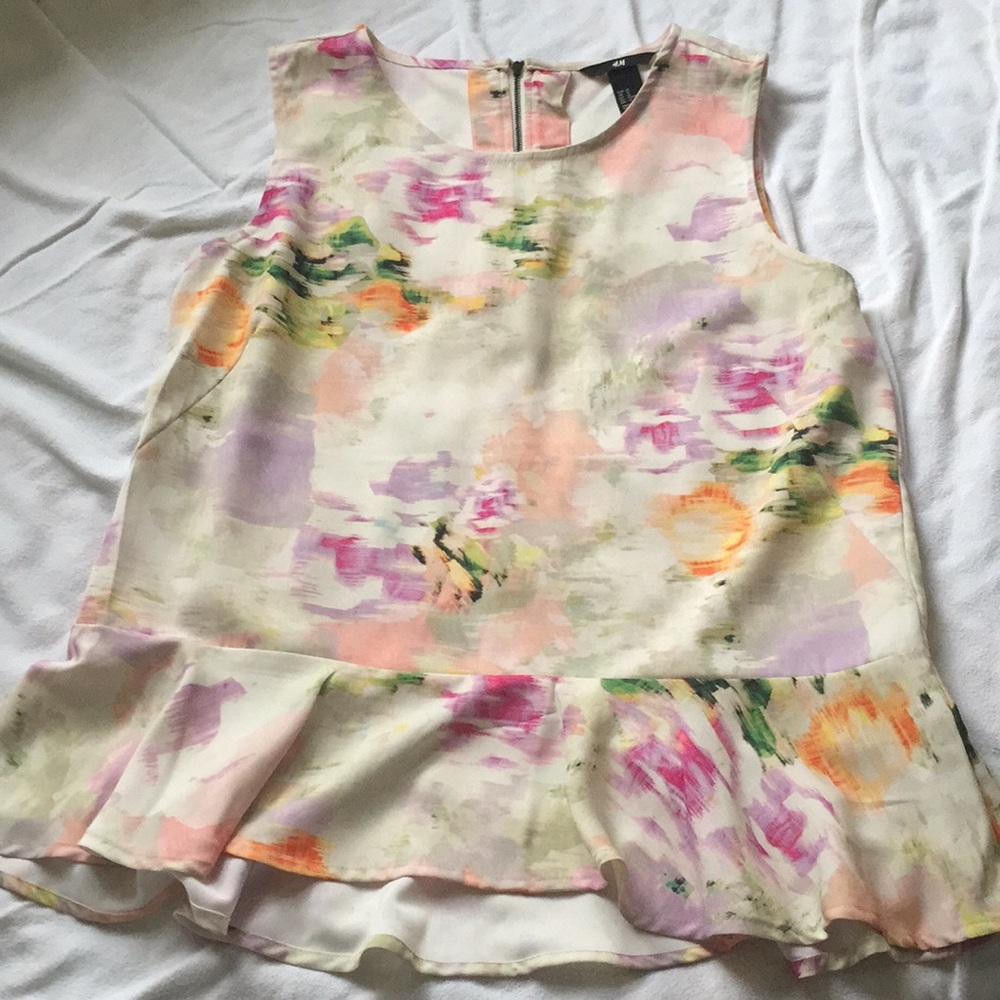 Sleeveless peplum blouse